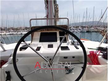 Lagoon 50