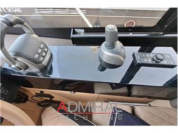 Beneteau Monte Carlo 52