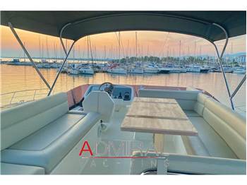 Beneteau Monte Carlo 52