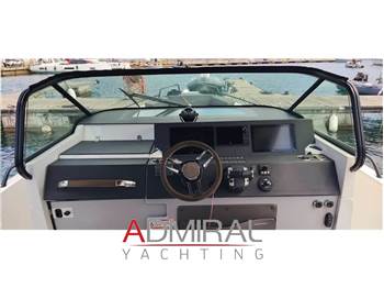 Axopar 37 SUN TOP BRABUS LINE