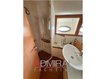 Pershing Pershing 76