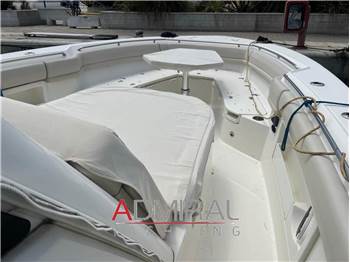 Boston Whaler 380 OUTRAGE