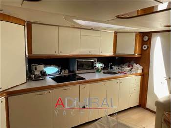 Sunseeker Predator 68