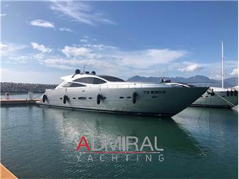Pershing 76