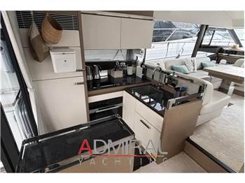 Prestige Prestige 520