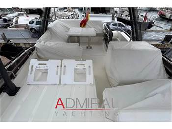 Prestige Prestige 520