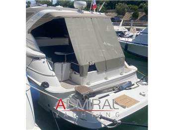 Regal Marine Commodore 4260