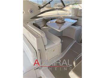 Regal Marine Commodore 4260