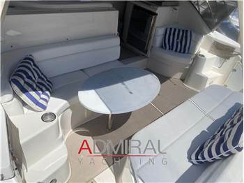 Regal Marine Commodore 4260