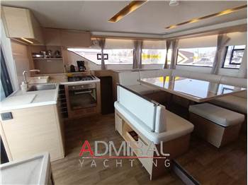 Lagoon 51