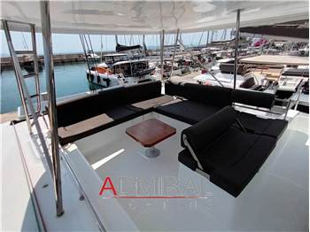 Lagoon 51