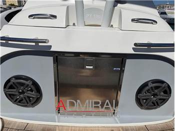 Panamera Yacht PY100