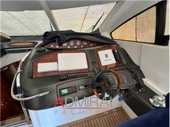 Sunseeker Predator 75