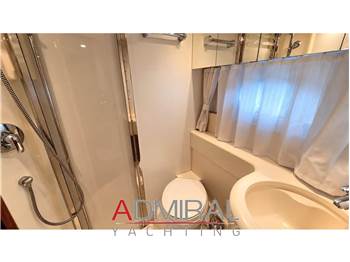 Princess Yachts V 48