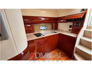 Princess Yachts V 48
