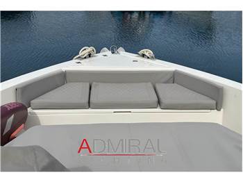 De Antonio Yachts D42 Open