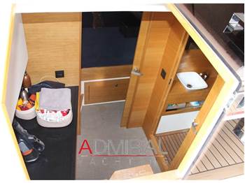 De Antonio Yachts D42 Open