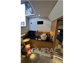De Antonio Yachts D42 Open