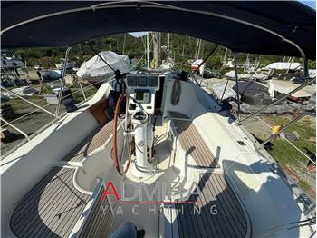 Beneteau OCEANIS CLIPPER 323