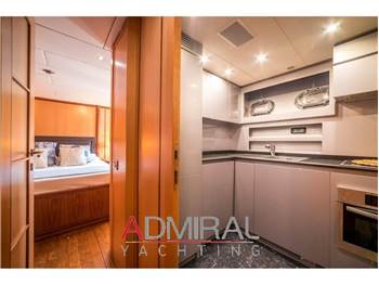 Overmarine Mangusta 72 Open