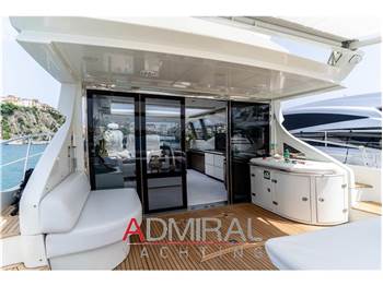 Azimut 62S