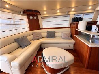 Riviera Marine 47 G2 Flybridge