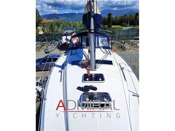 Beneteau OCEANIS CLIPPER 323