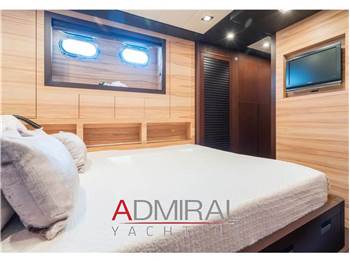 Overmarine Mangusta 80 Open