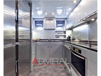 Overmarine Mangusta 92