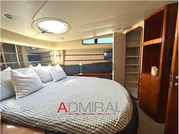 Azimut 46