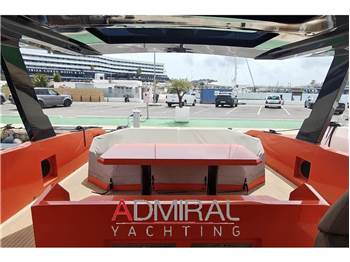 Vanquish Yachts VQ52 HT