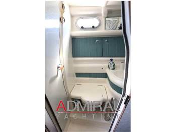 Sealine S28
