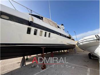 Overmarine Mangusta 72 Open