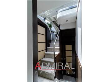 Azimut 62S