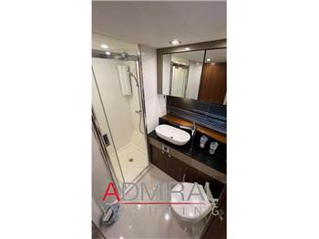 Sunseeker Predator 60