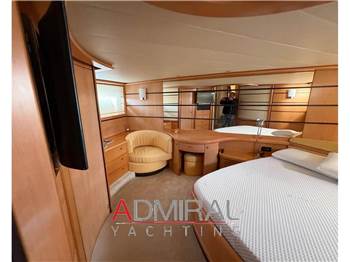 Pershing Pershing 76