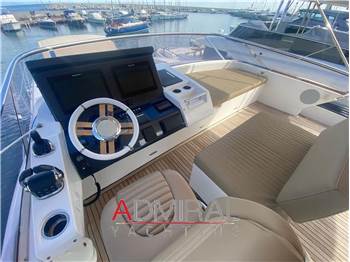 Azimut 77S