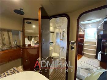 Princess Yachts V 48