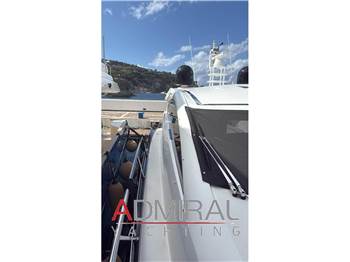 Sunseeker Predator 62