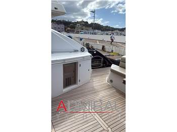 Sunseeker Predator 62