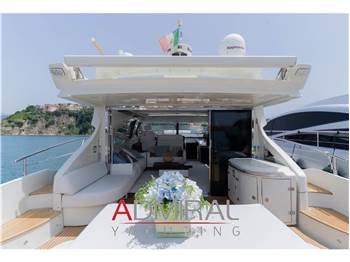 Azimut 62S