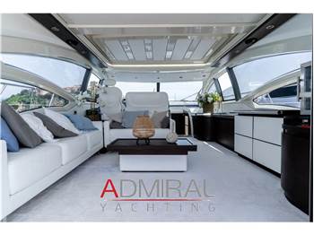 Azimut 62S