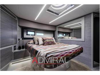 Pershing 6X