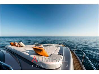 Pershing 6X