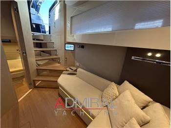 Sacs Tecnorib Rebel 55