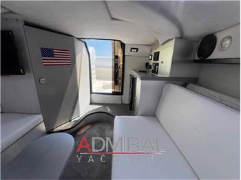 Wellcraft Marine SCARAB 31