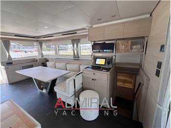 Lagoon 60