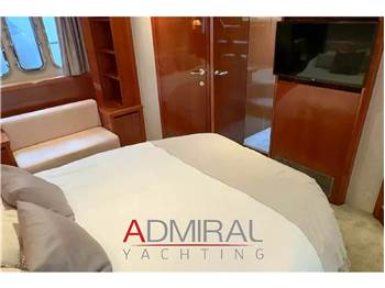 Princess Yachts V65
