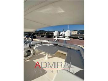 Ferretti Yachts FERRETTI 592