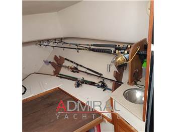 Pursuit 3070 Offshore Center Console